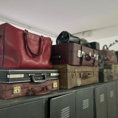 Eagle'S Nest Hostel Постойна Экстерьер фото